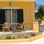 Apart-hotel Michalis Place 3*